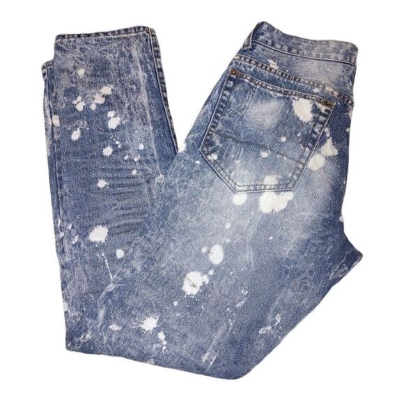 Other - DENIM HOUSE Blue Jeans 32x33 100 Cotton Distressed Deconstructed Euc